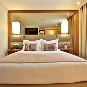hotellátogatás