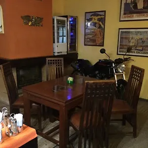 Restaurace-penzion U Pilota 3*, Kněževes República Checa