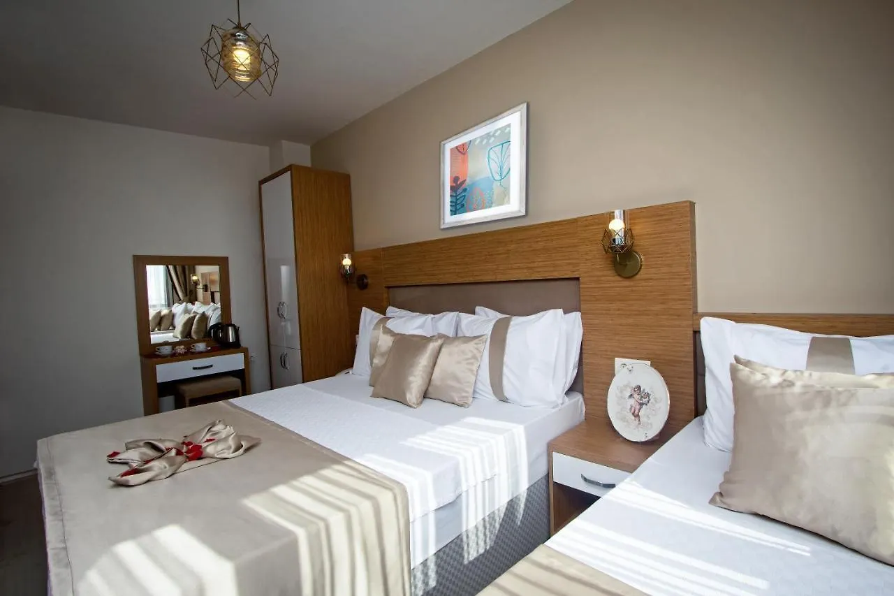 Zeyn Otel Estambul 5*,  Turquía